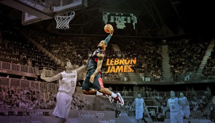 优游国际-广东名宿拼了！贝兹利高效砍8分11板3助 正负值+16冠绝全场 狂揽5前场篮板显硬汉本色