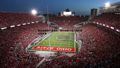 优游国际-奥纳纳腿筋严重受伤，预计缺席六至八周并错过季前赛